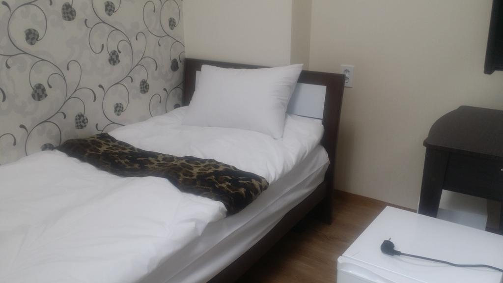 Hamory Guesthouse Dongdaemun Seul Oda fotoğraf